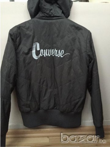 Дамско яке CONVERSE оригинал, size S, сиво с МЕТАЛНИ ОТБЛЯСЪЦИ, с надпис на гърба, с вата, НОВО, снимка 7 - Якета - 12955111