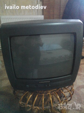 телевизор grundig, снимка 2 - Телевизори - 24813762