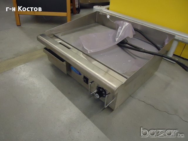  1.Скара тип плоча Италия стоманена на ток  55/45/23см.  мошност 3000 W/220V изработена от неръждаем, снимка 1