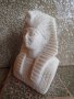 бяла каменна статуетка на Египетска богиня от Асуан, Египет , снимка 2