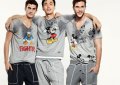 D&G Dolce and Gabbana Donald Duck Fighter Print Мъжка Тениска size 44 (XS), снимка 4