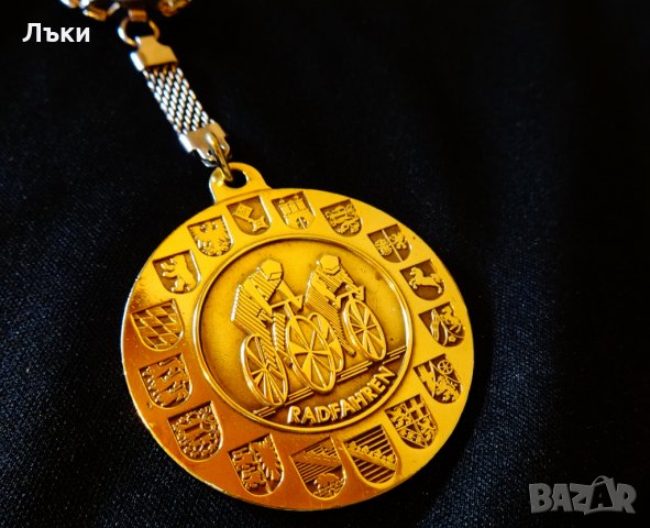 Бронзов ключодържател с велосипедисти.  , снимка 3 - Подаръци за мъже - 24344955