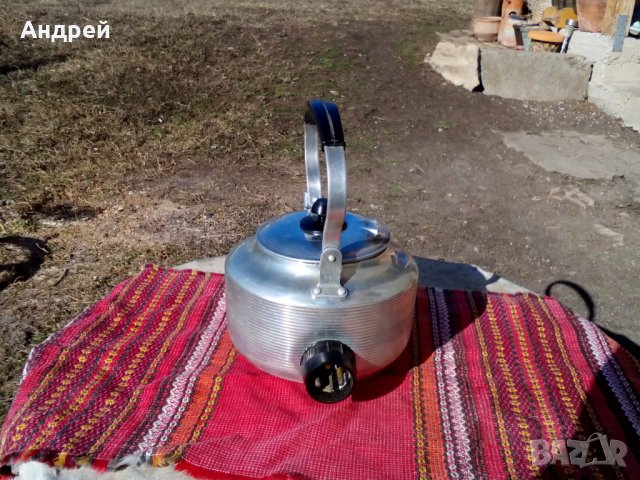 Стар електрически чайник #2, снимка 2 - Антикварни и старинни предмети - 24615396