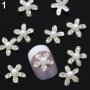 цвете цветче  с камъни диамант камъчета бижу за нокти декорация украса за маникюр