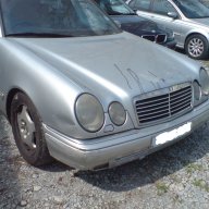 Части за Mercedes-Benz E 300, 177кс, ауто, 98г, снимка 1 - Части - 8029827