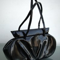 Ретро дамска чанта, снимка 1 - Антикварни и старинни предмети - 23616115