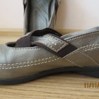 Обувки Hush Puppies, снимка 2 - Детски маратонки - 23365900