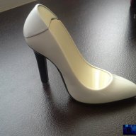 Запалка във формата на дамска обувка, снимка 4 - Запалки - 7384844