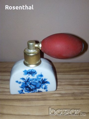 Антикварно порцеланово шише за парфюм