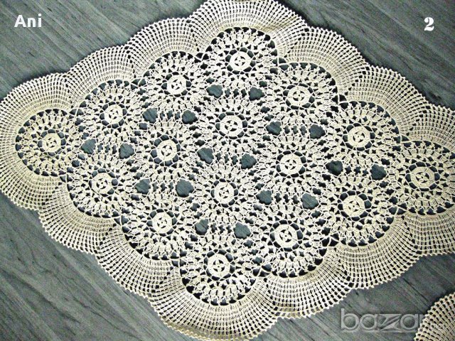 Ръчно плетени декоративни карета на една кука , снимка 11 - Декорация за дома - 15784628