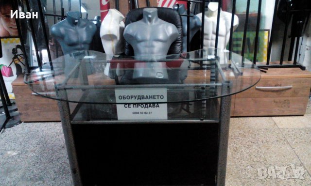 Оборудване за магазини манекени маса шкафове, снимка 6 - Оборудване за магазин - 25822342