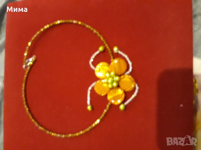 Колие с кристалчета и седеф, снимка 2 - Колиета, медальони, синджири - 21678824