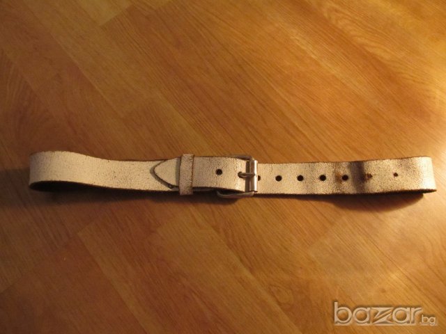 Солиден мъжки колан от дебела телешка кожа - бял - допълнително протъркана  и напукана