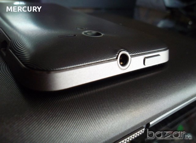 Продавам Padfone Asus +Station, снимка 10 - Таблети - 12866574