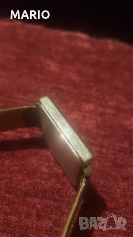 Продавам часовник , снимка 5 - Дамски - 23897121