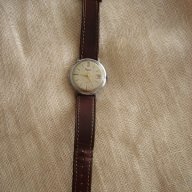 Продавам ръчни часовници-с единична цена от 10 до 25 лв. бройката. , снимка 1 - Антикварни и старинни предмети - 10976694