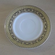 № 1465  стара малка японска порцеланова чинийка  , снимка 2 - Кухненски принадлежности - 10605555