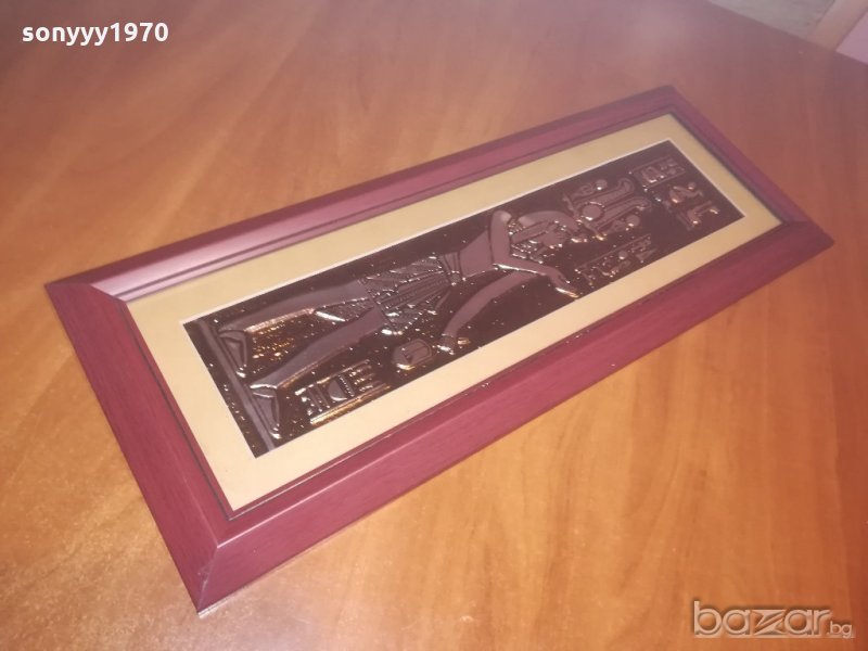 релефна картина-мед/стъкло-55х21см, снимка 1