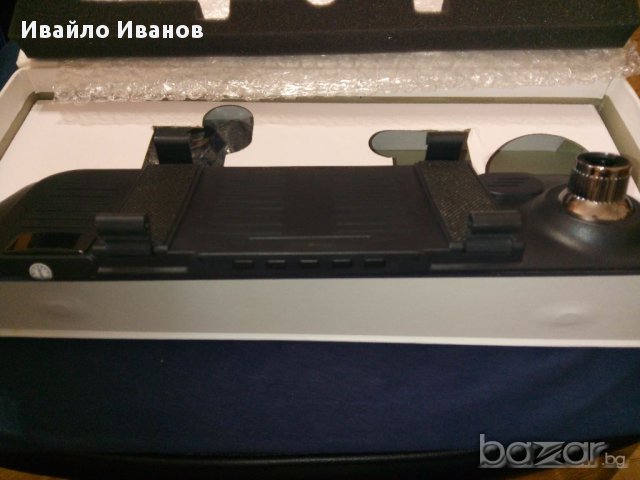 Автомобилни рекордери DVR тип огледало, снимка 10 - Аксесоари и консумативи - 17479793