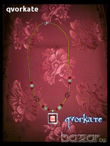 Колие плочка с черепи и мъниста, снимка 2 - Колиета, медальони, синджири - 9187800