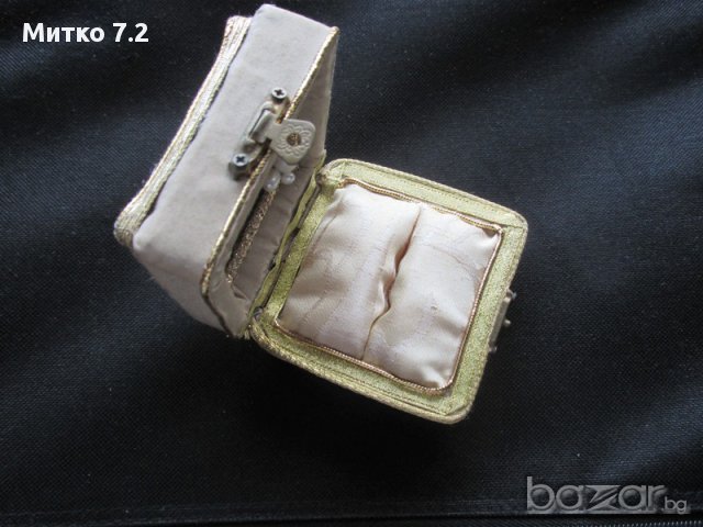 Старинна кутия  за годежен пръстен , снимка 9 - Антикварни и старинни предмети - 17569806