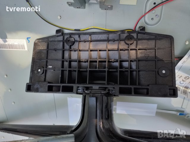 TV стойка BN61-07057X за SAMSUNG UE46ES6100, снимка 2 - Стойки, 3D очила, аксесоари - 25383556