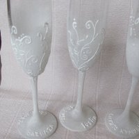 Ръчно рисувани чаши за младожeнци и кумовe, снимка 3 - Декорация за дома - 19776667