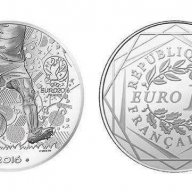 Златна и сребърна монети УЕФА ЕВРО 2016 - 100 И 10 ЕВРО, снимка 3 - Бижутерийни комплекти - 16255943