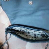 Дамска чанта през рамо, снимка 3 - Чанти - 19783607