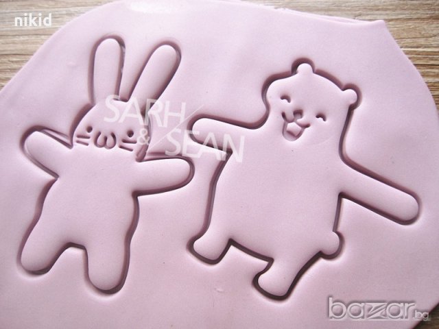 12части Заек Мече с муцунки лица печати пластмасови форми резци за бисквитки тесто фондан декорация, снимка 3 - Форми - 21082624