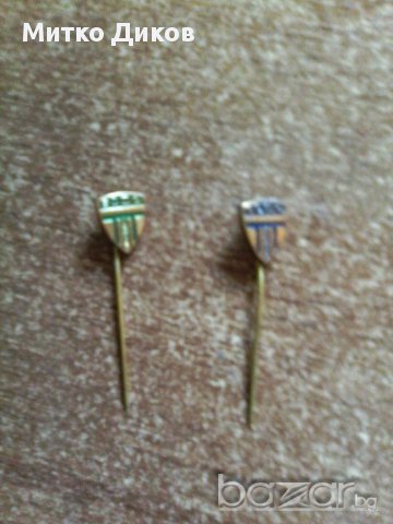 Значки  ДФС Хасково и флагче, снимка 3 - Футбол - 15994807