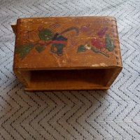 Стара дървена касичка, снимка 5 - Антикварни и старинни предмети - 23518317