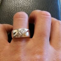 Среб.пръстен-с циркони-проба-925. Закупен от Италия., снимка 1 - Пръстени - 21735925