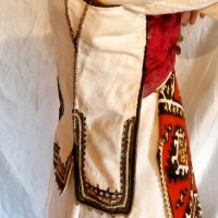 Автентична женска Македонска носия от Куманово, снимка 3 - Антикварни и старинни предмети - 23124033