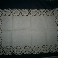 каре от ленена панама и ръчно плетена дантела, снимка 1 - Други ценни предмети - 24444270