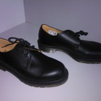 dr martens оригинални обувки, снимка 1 - Ежедневни обувки - 24478105