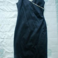 Подарявам!In Wear прекрасна черна рокля прав силует – 42 EU, снимка 1 - Рокли - 9187075