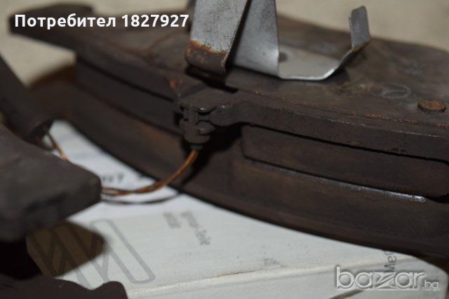 Комплект предни спирачни накладки за Мерцедес Бенц E class W211(2002-2009), снимка 3 - Части - 21435609