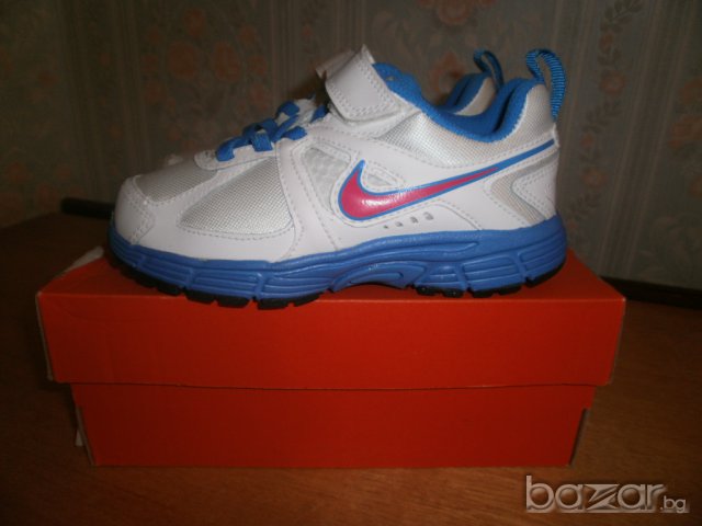 Естествена кожа нови маратонки Nike номер С10, снимка 3 - Детски маратонки - 6676790