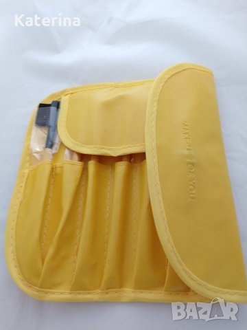 Несесер със 7 четки за грим с мек косъм, снимка 6 - Комплекти и лотове - 23846051