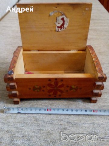 Стара кутия за бижута, снимка 2 - Антикварни и старинни предмети - 17513274