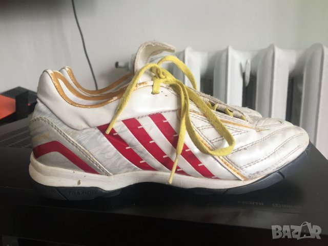 кожени футболни обувки Adidas Predator Absolado PS TRX TF J, снимка 4 - Детски маратонки - 22930579