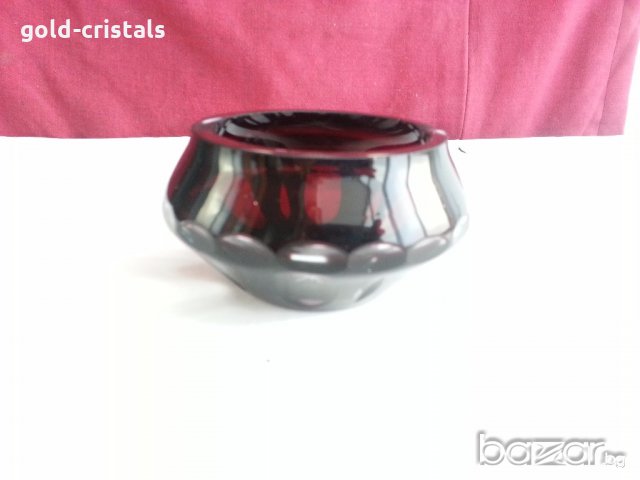 кристален пепелник  цветен червен кристал, снимка 5 - Антикварни и старинни предмети - 20469283