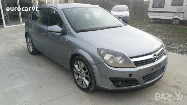 на части Opel Astra 1.7 CDTI, снимка 3 - Автомобили и джипове - 24624546