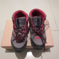 Обувки за преходи Quechua 34, снимка 1 - Детски маратонки - 22821432