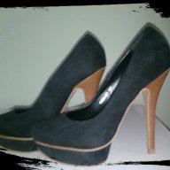 Черни обувки на ток :), снимка 1 - Дамски ежедневни обувки - 11655381