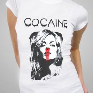  Уникална дамска тениска по модел на COCAINE CAVIAR! Бъди различна, поръчай модел по твой дизайн!, снимка 1 - Тениски - 7657169