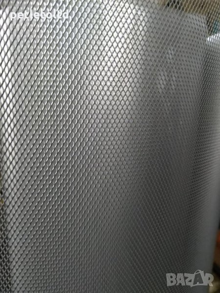 Фина метална мрежа (просечена), снимка 1