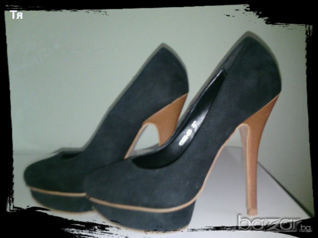 Черни обувки на ток :)