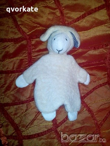 Овца, снимка 1 - Плюшени играчки - 20851940